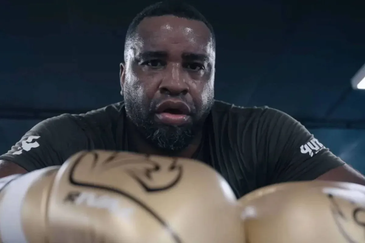 ‘Glory gooit kansen weg’ – topvechter Zimmerman is terug en spreekt zich uit