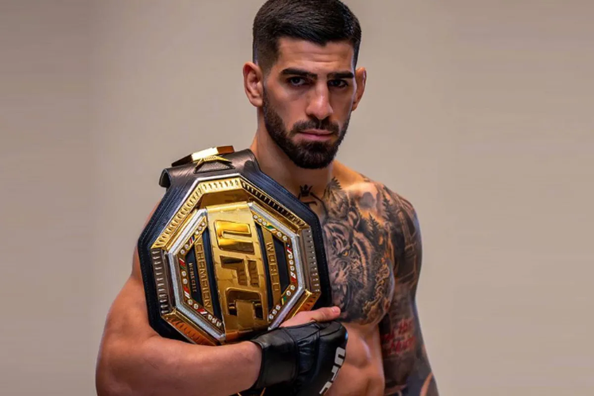 'Kom niet naar het boksen' - UFC-titelhouder Topuria krijgt dreun van bokslegende