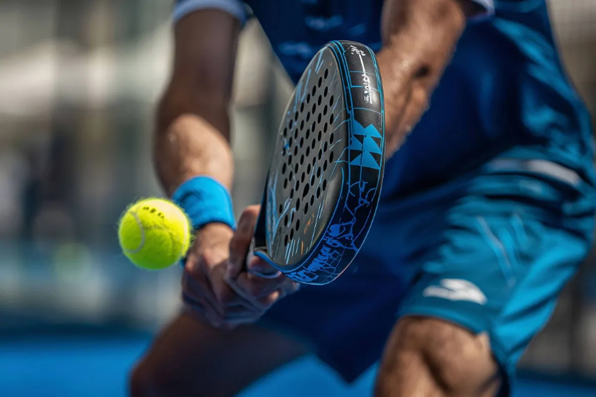Padel: de perfecte sport voor vechtsporters in herstel