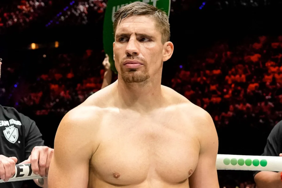 ‘Rico is geen gek idee’ – Joshua’s team ziet duel met Verhoeven als serieuze test