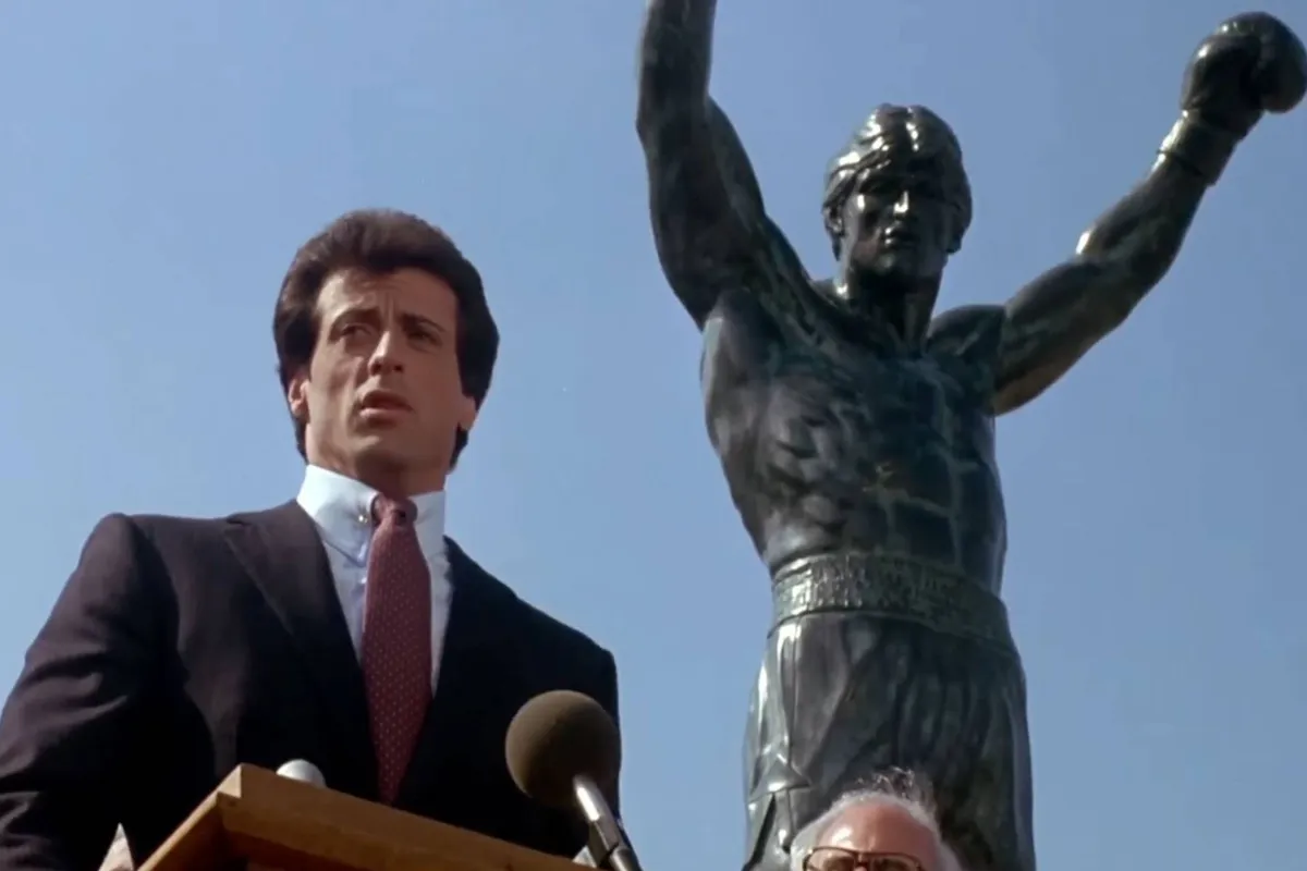 'De stad heeft gewonnen' – Stallone laat Rocky-beeld staan op iconische trappen