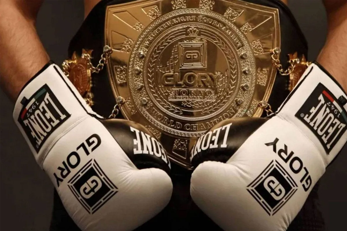 ‘Zo verlies je altijd’ – Ex-Glory kampioen woest na Tokio-gevecht