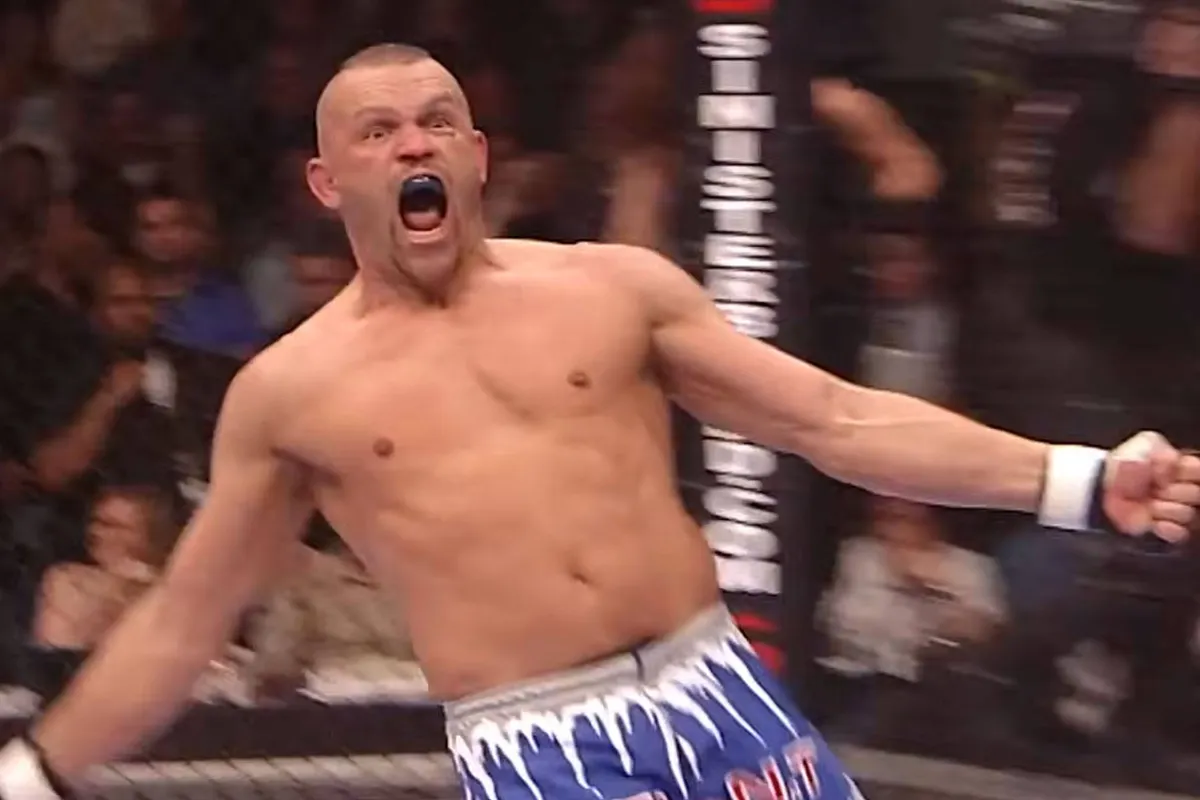 Hoe een accountant de meest gevreesde man van de UFC werd