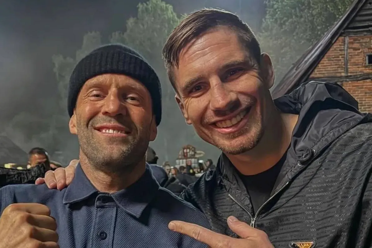 Rico Verhoeven krijgt plots een kans in de boksring – dankzij Jason Statham
