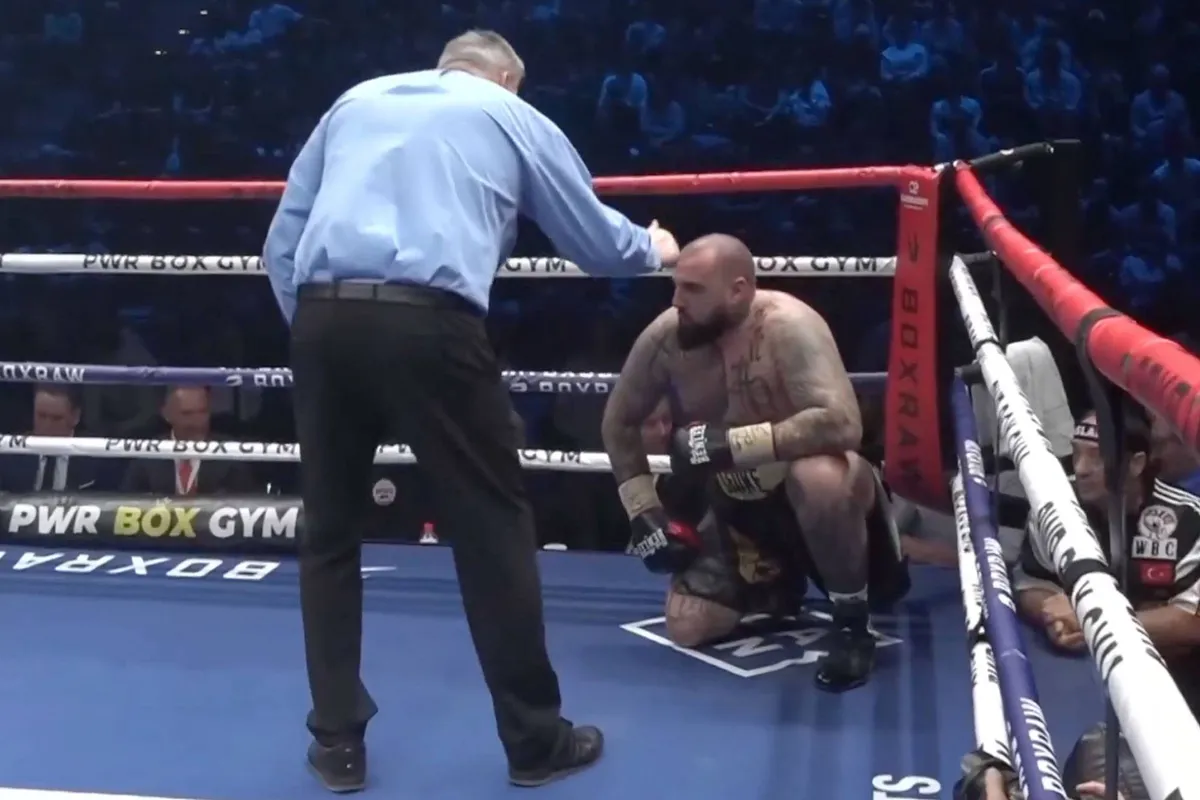 'Wanneer stopt deze onzin?' – woede na dubieuze bokswedstrijden in Duitsland (video)