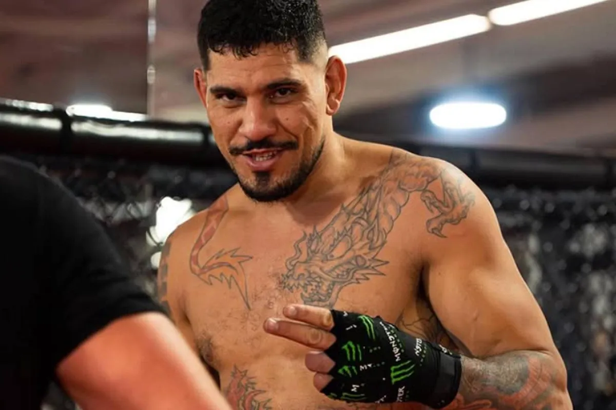 UFC-ster Alex Pereira: “Wie ze neerzetten krijgt klappen” – klaar voor iedereen