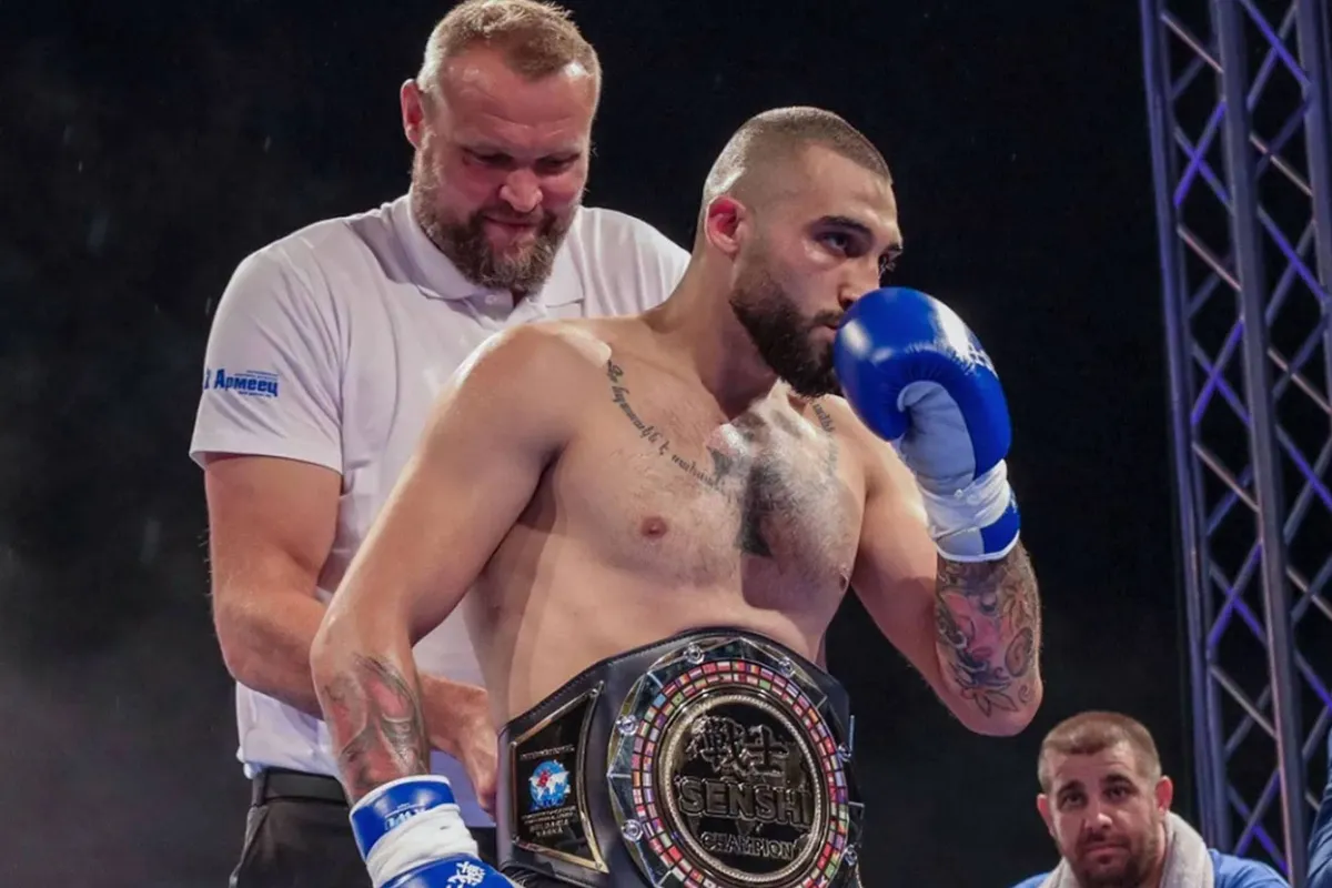 ‘Wat doet GLORY?’ – SENSHI zet Nederlandse kickbokslegendes in met vol 2026-schema