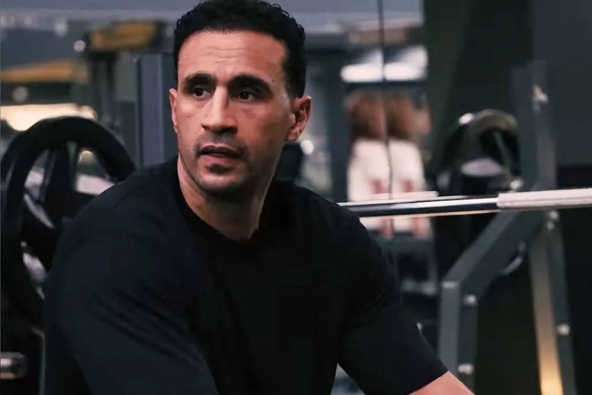 Badr Hari opnieuw in beeld: video laat rauwe opkomst en zware jaren zien