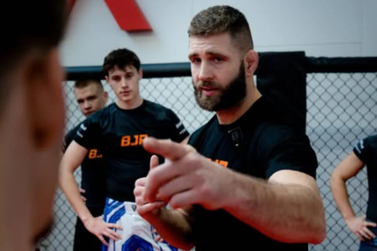“Dit wordt oorlog” – UFC-ster Procházka traint met topcoach uit Nederland voor titelgevecht