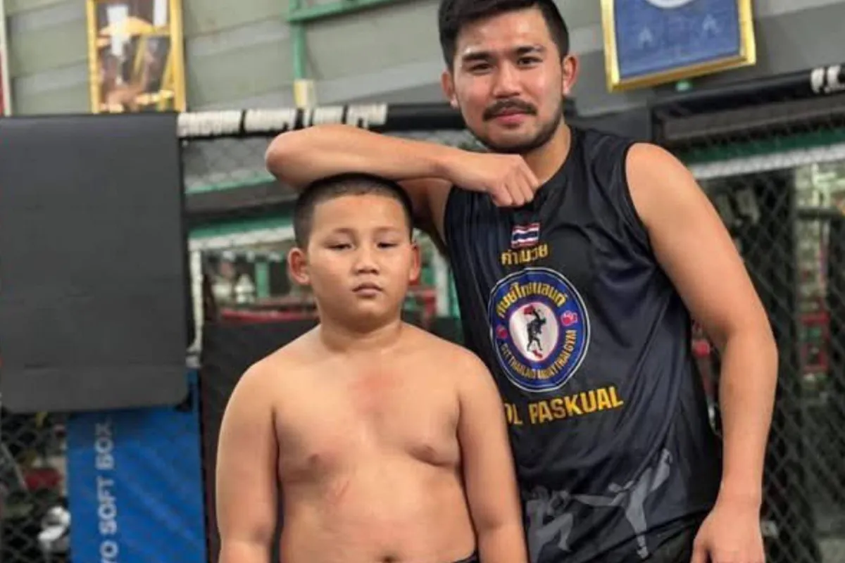 Jonge Muay Thai-vechter raakt harten: “Ik doe dit voor mijn ouders”