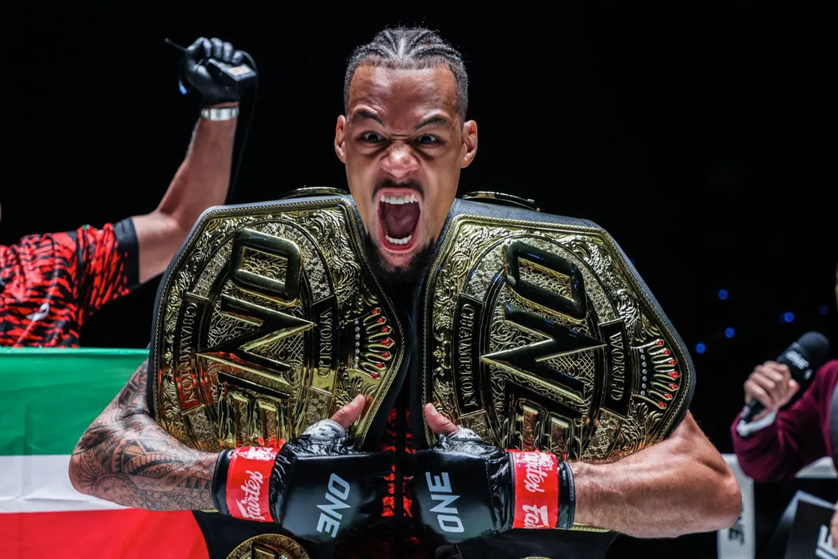 Amsterdammer Eersel domineert en pakt kickbokswereldtitel terug in Bangkok