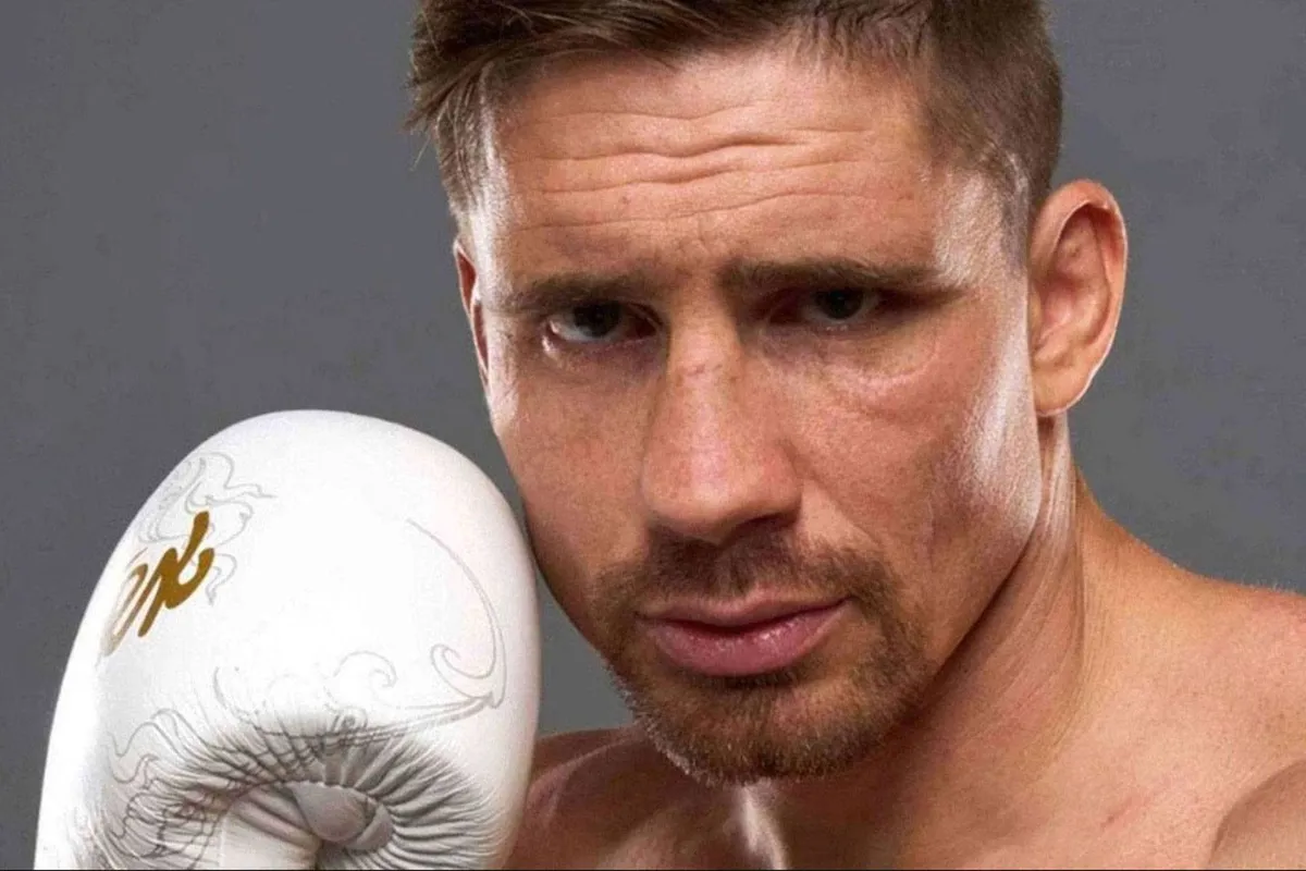 Rico Verhoeven staat niet alleen tegen Usyk in de ring op 23 mei - “Hogere macht”