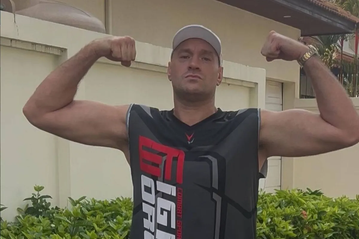 Boksicoon Tyson Fury keert na lange pauze terug en staat direct voor zware test - “Het is tijd”