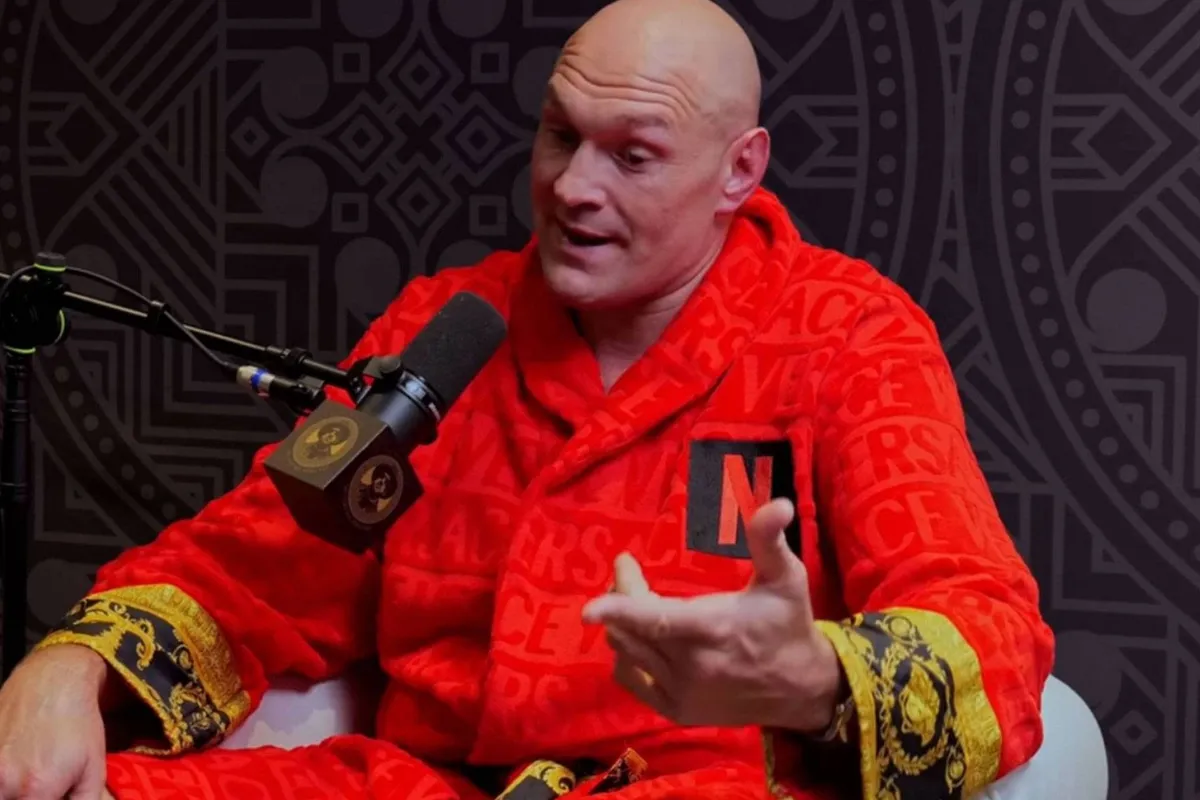 Egelsoep en slippers: boksicoon Tyson Fury zorgt voor chaos rond comeback en ticketverkoop