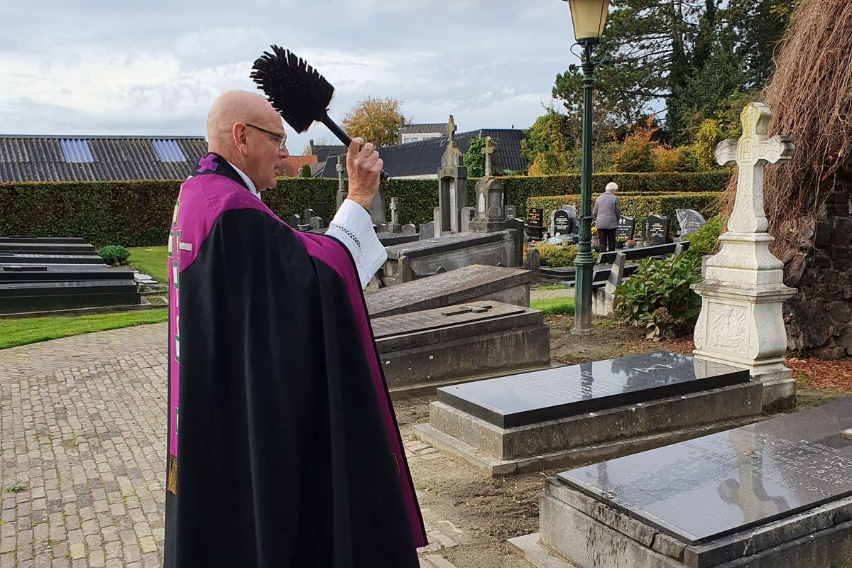Zegening graven op 2 november