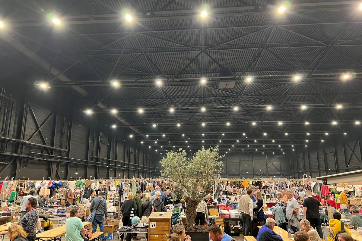 Unieke Mega Snuffelmarkt in de Brabanthallen