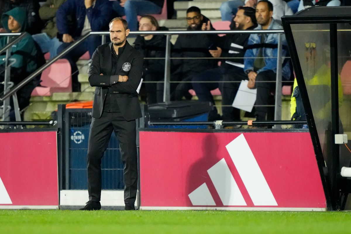 García ziet progressie bij Jong Ajax: 'Vandaag zagen we echt een team'