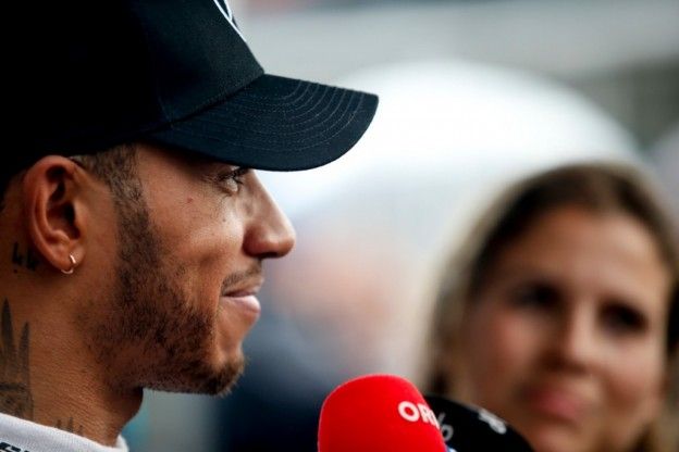 Hamilton binnenkort te zien in de MotoGP? 'Op dit moment staat nog niets vast'