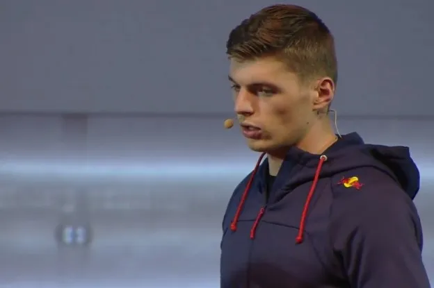 Ondertussen in F1 | Foto: Verstappen deed een stare-down met Verhoeven