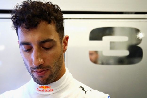 Ricciardo kan Verstappen niet bijhouden in kwalificatie: 'Vind het klote'