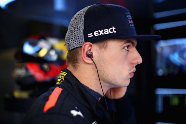 Rossi nodigt Verstappen uit in Tavullia: 'Wist niet dat hij zo geïnteresseerd is in motoren'