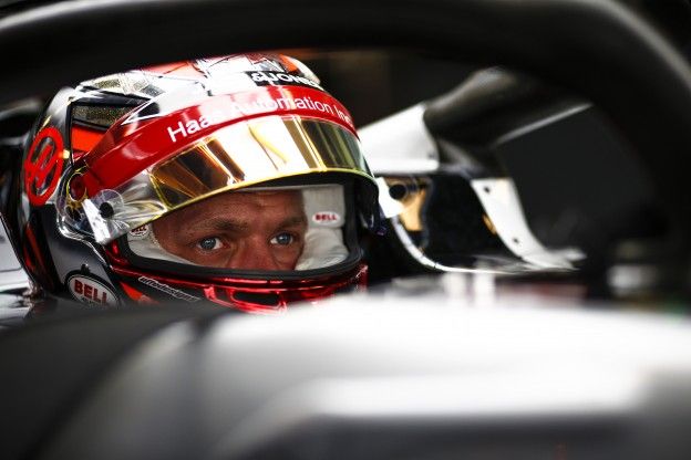 Haas-coureurs blij met FIA-onderzoek naar boordradio: 'Gaat de goede kant op'