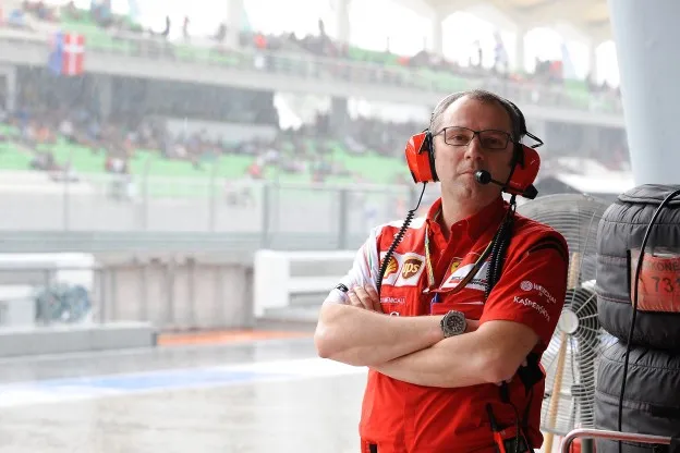 Domenicali over toekomst F1: 'We willen de coureur opnieuw centraal laten staan'