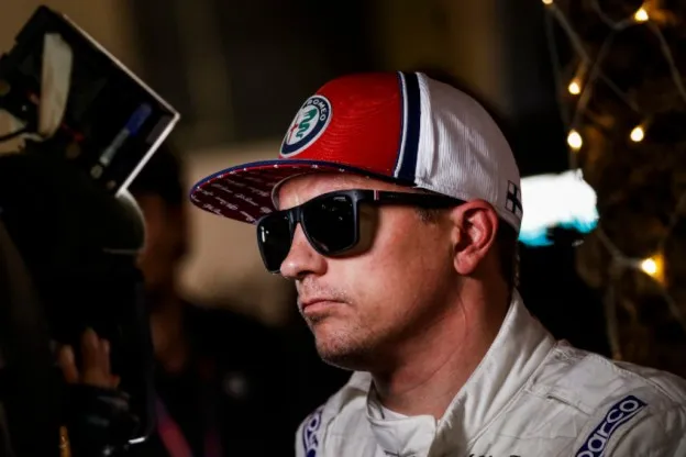 Raikkonen: 'Mijn zoontje houd ik in een kart niet bij'
