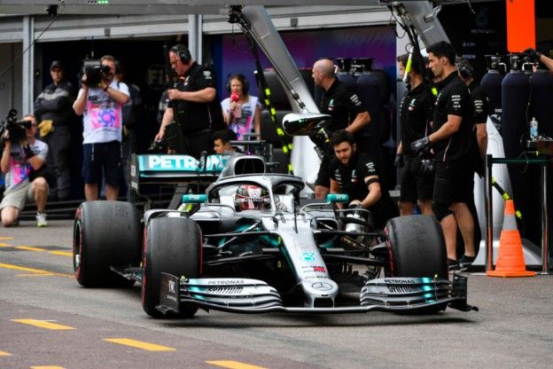 Update | Mercedes schroeft motoren niet terug voor de race ondanks motoruitval