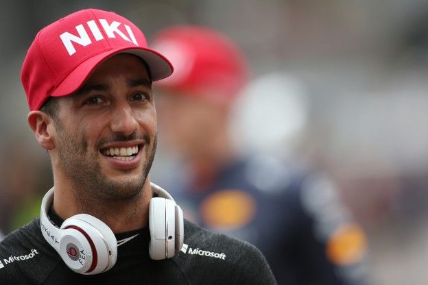 Update | Ricciardo over Ferrari-geruchten: 'Is al drie of vier jaar zo'