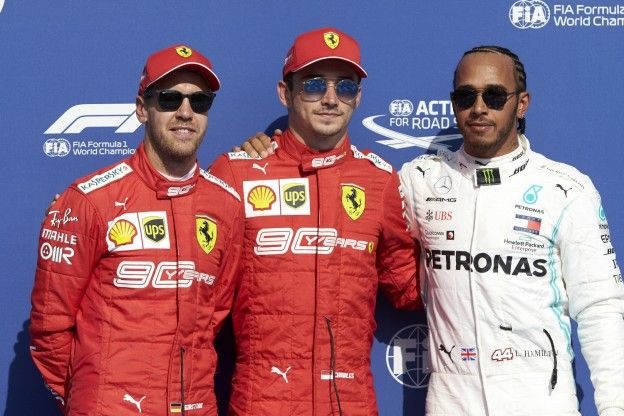 Ecclestone ziet Hamilton niet naar Ferrari vertrekken: 'Het is geen bejaardentehuis'