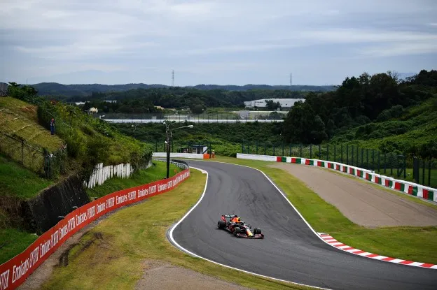 Analyse S-bochten Suzuka: 'Red Bull kent hoogste apex-snelheid'