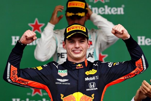 Verstappen verlengt contract bij Red Bull tot en met 2023