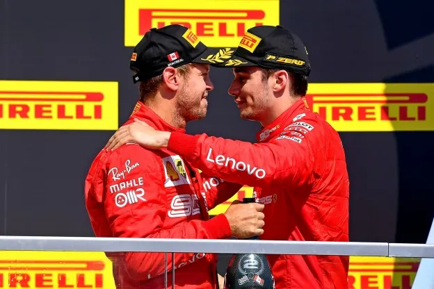 Vettel in de verdediging: 'Vertrouw erop dat Ferrari binnen de lijntjes kleurt'