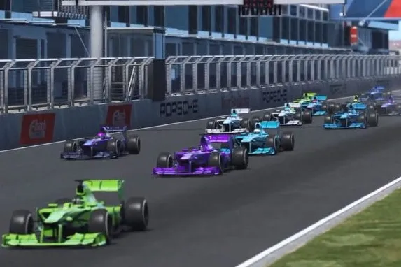 Pirro wint Legends Trophy-race, Jajovski zegeviert bij All-Stars