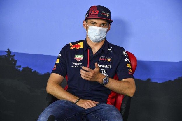 Verstappen ziet hulp Rossi bij Toscaanse GP wel zitten: 'Waarom niet!'