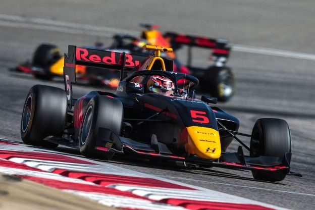 Pourchaire wint Formule 3-race na crash tussen leiders
