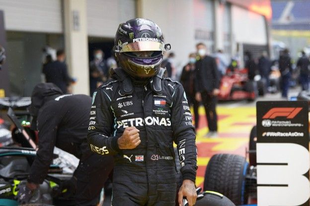 Hamilton: 'Dit is de beste Formule 1-wagen ooit gemaakt'