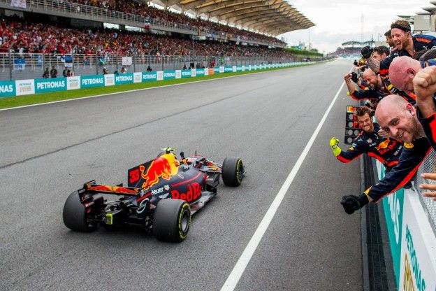 Albers: 'Red Bull wijst altijd makkelijk naar de motorfabrikant'