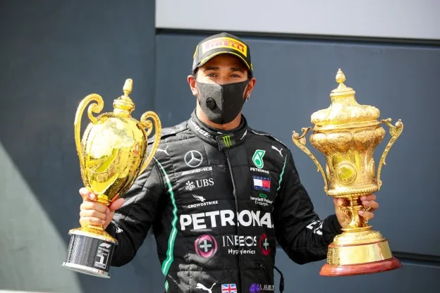 Prost: 'Ik zie niemand Hamilton verslaan'