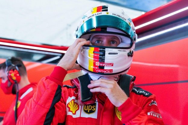 Doornbos: 'Het is oorlog tussen Ferrari en Vettel'