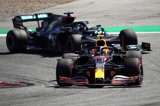 AMuS: 'Mercedes verliest flink bij Concorde Agreement ten opzichte van Red Bull'