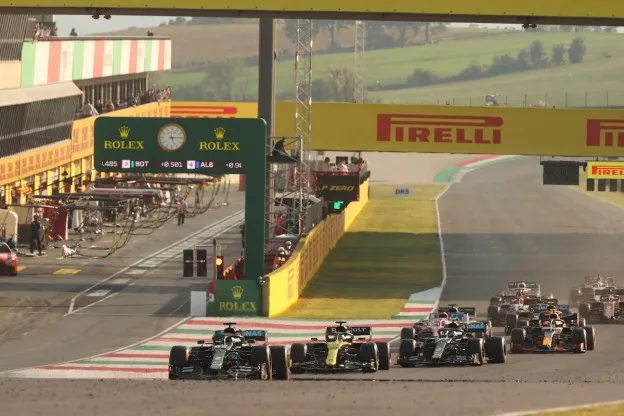 Anderson kritisch over gevaarlijke 'sneeuwschuiver-neus' op F1-wagens