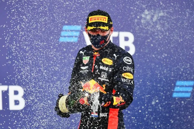 Honda feliciteert 'Chief Hydration Officer' Verstappen met verjaardag
