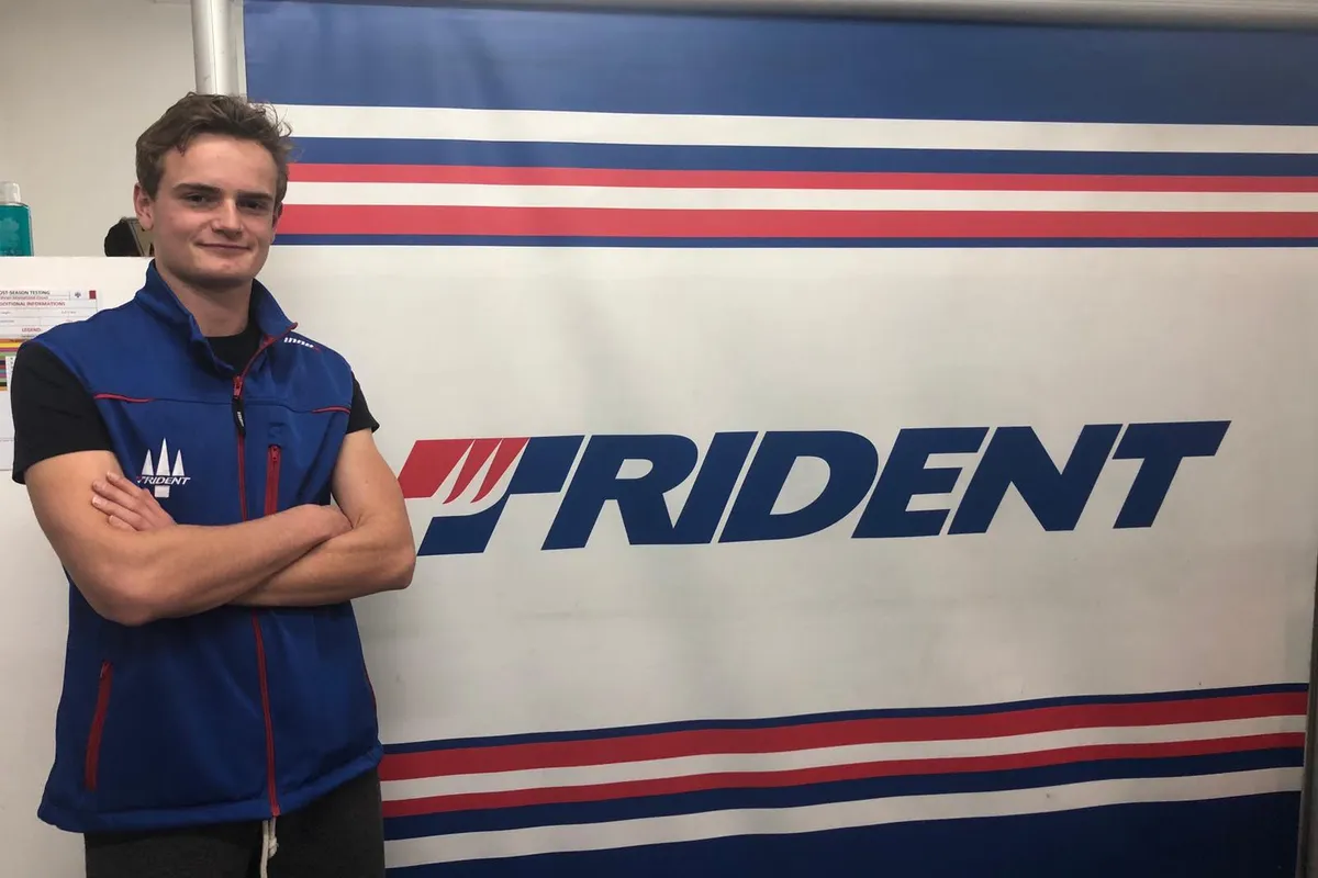 Viscaal richt pijlen na test op F2-debuut: 'Maar het hangt af van sponsoren'