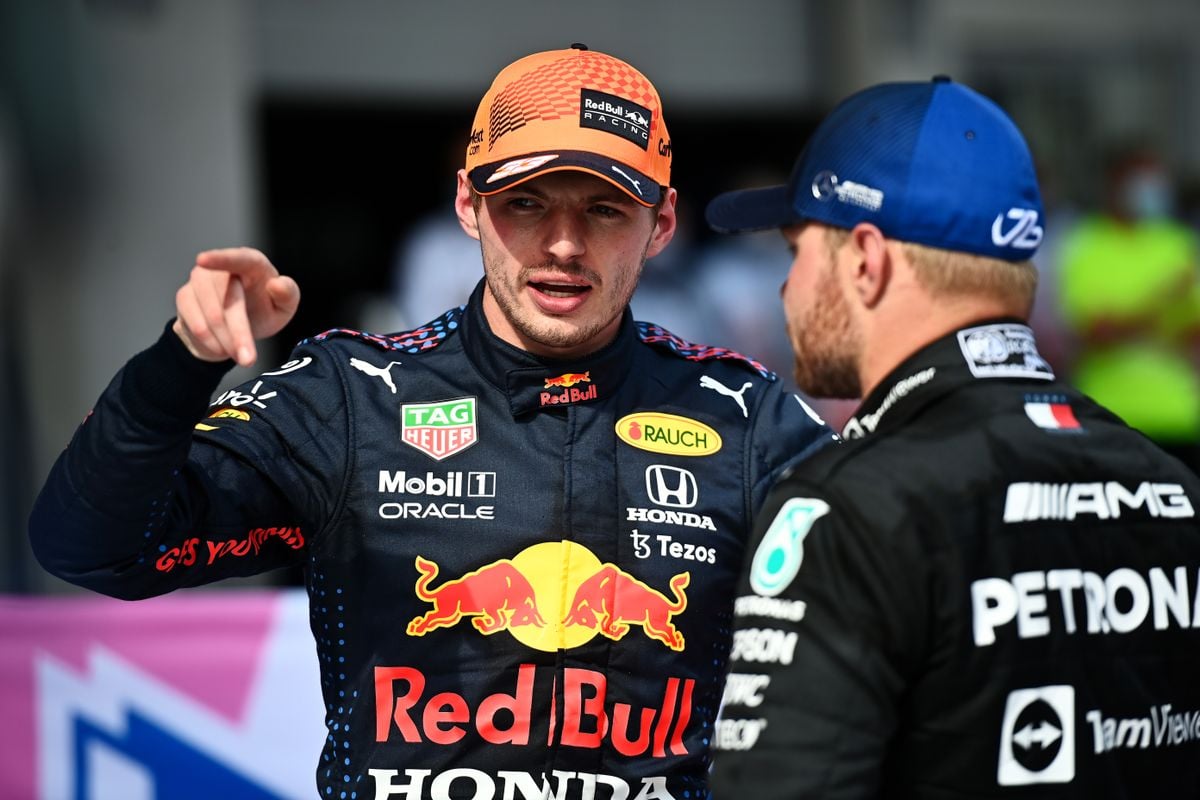 For whom it may concern... Bottas schaart zich achter Verstappen: 'We zijn gewoon mensen'