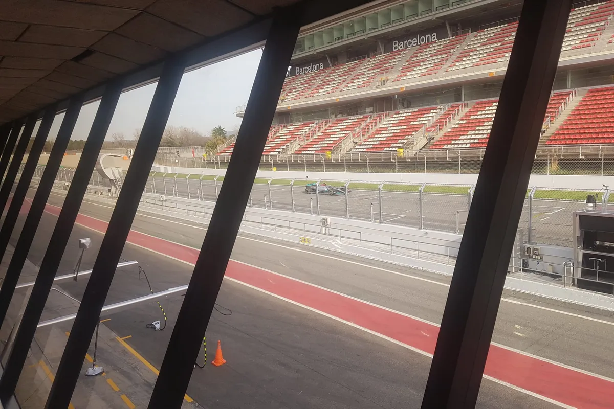 Testblog dag 1: een Senna-liefhebber, integreren en verbazing over de Red Bull