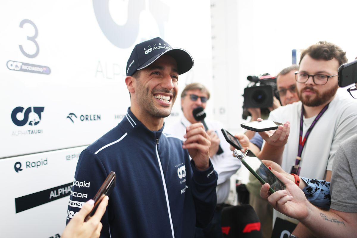 Ricciardo's lach wordt zijn ondergang: 'Ik zet hem niet in de top'