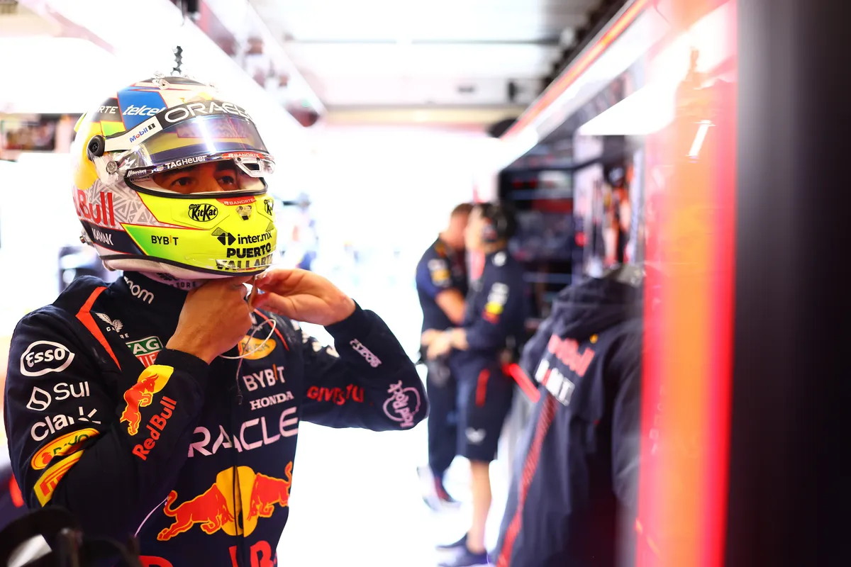Pérez heeft hartig woordje met Red Bull te spreken: 'Daar moet een reden voor zijn'