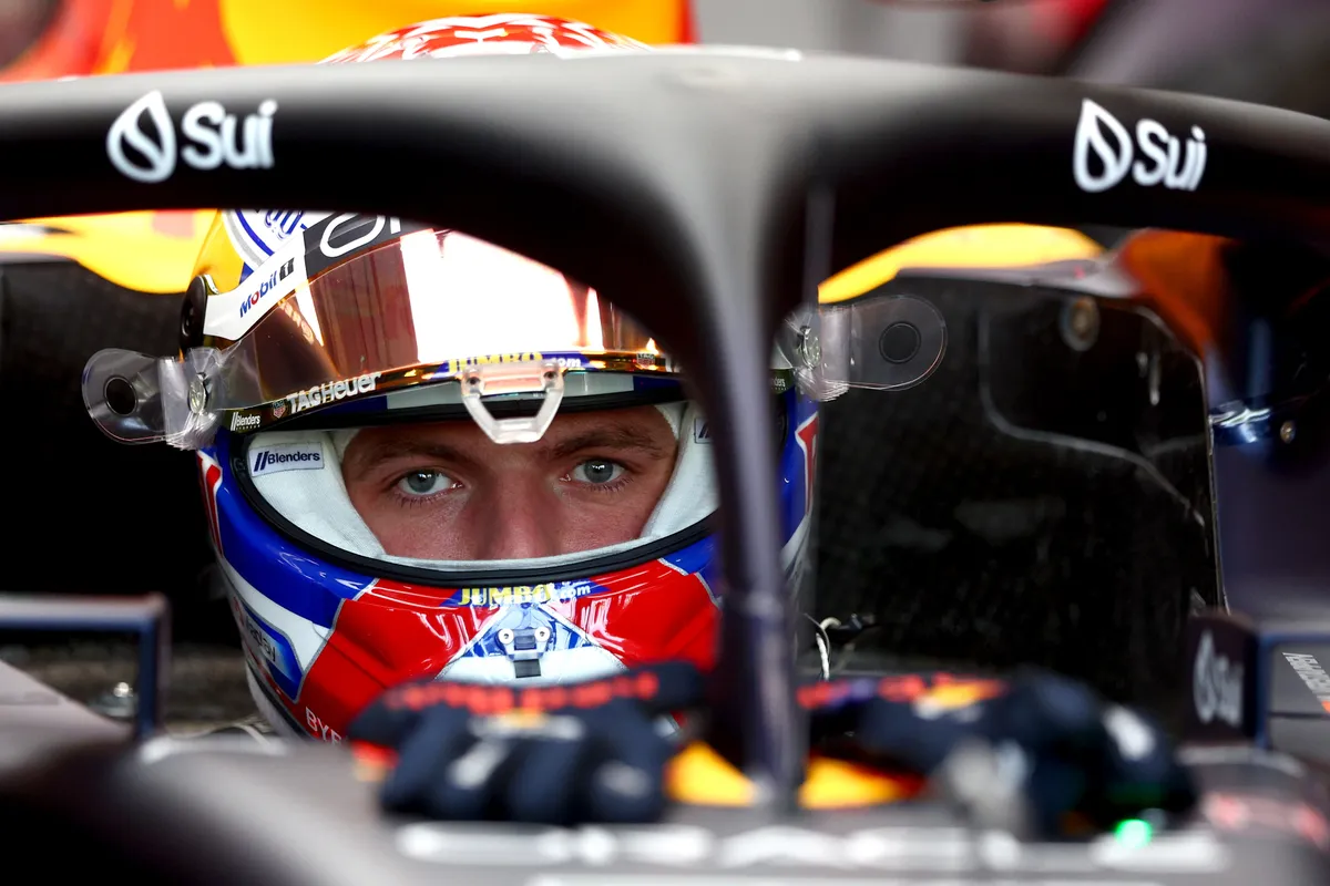 Verstappen verlaat Singapore met gemengde gevoelens: 'Niet onze normale standaard'